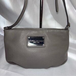 MARC JACOBS New York Classic Q Percy Crossbody Mini Bag
